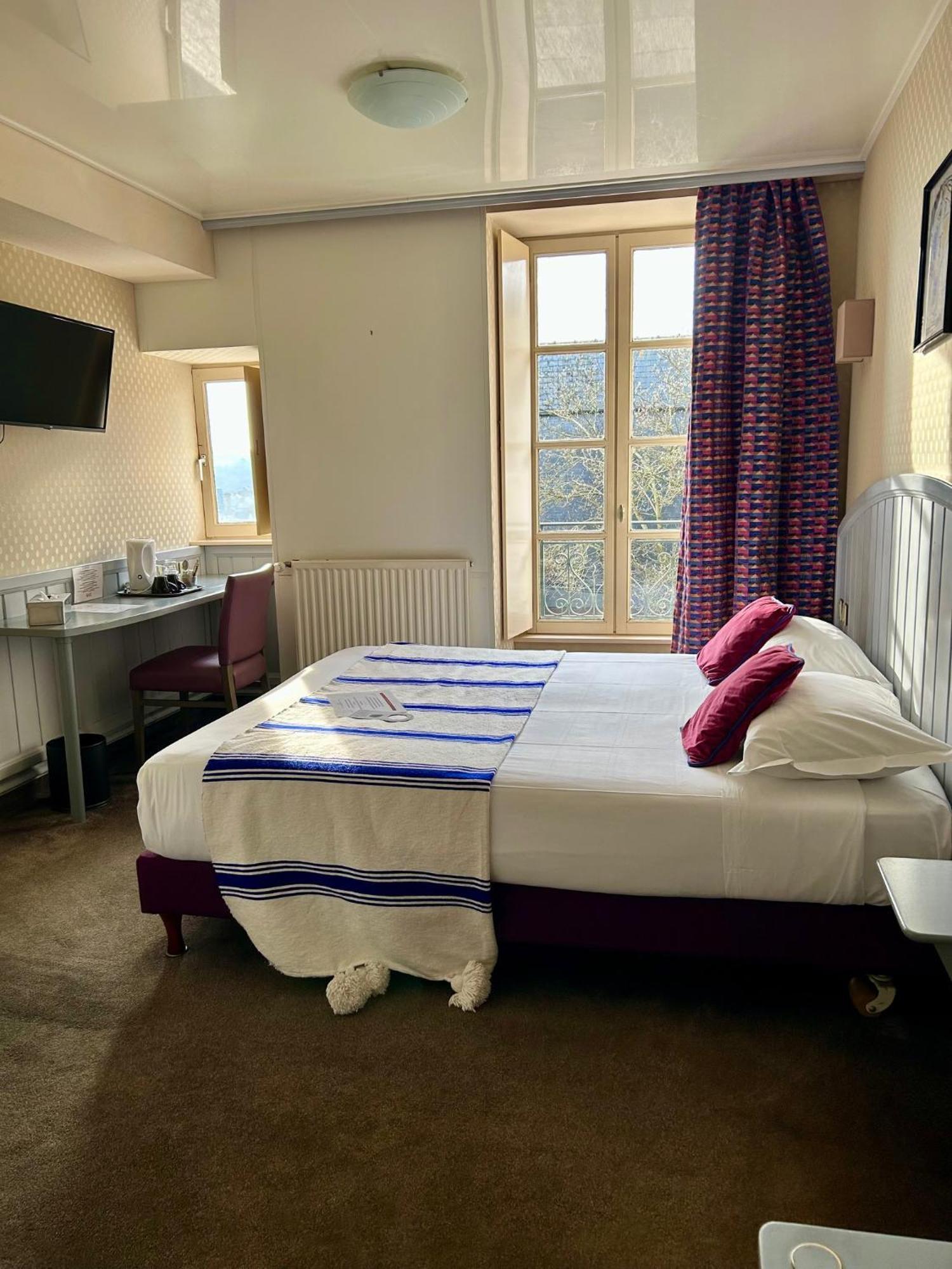 Cit'Hotel Le Challonge Ντινάν Εξωτερικό φωτογραφία