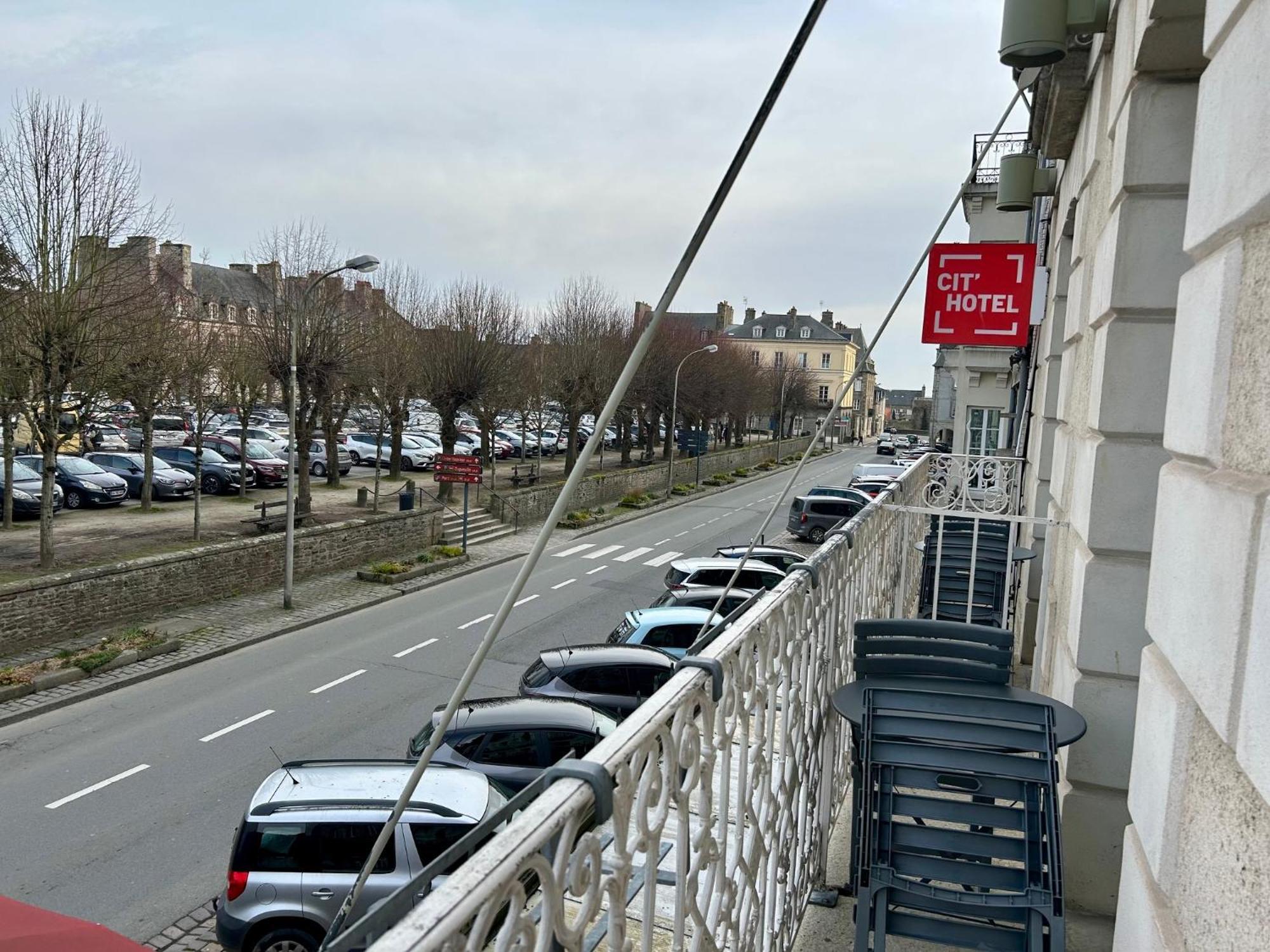 Cit'Hotel Le Challonge Ντινάν Εξωτερικό φωτογραφία